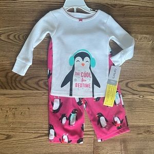 NWT Carter’s 18 month pajamas